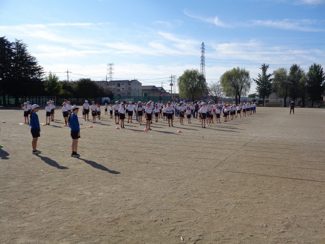 太田市立綿打小学校 | 学校日記 | 10/16(金) 朝行事 運動会練習