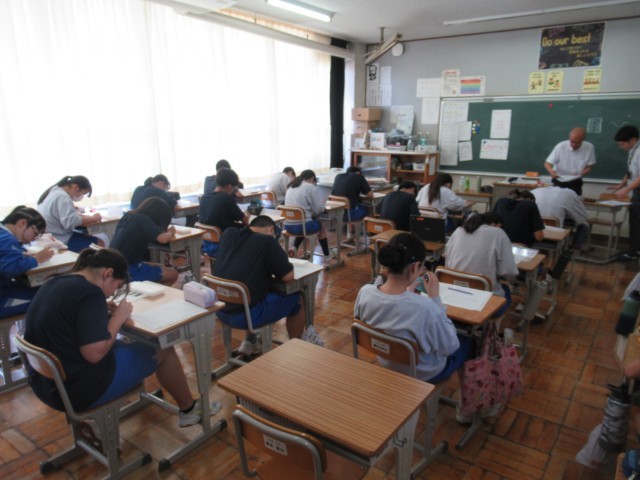 点字を作っています